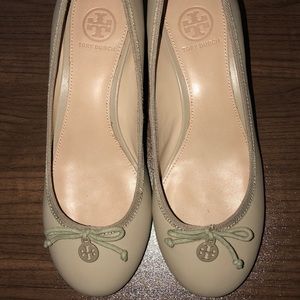 Tory Burch Laila Wedge Tan 7.5
